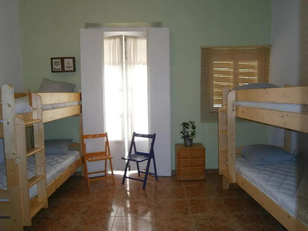 De Cadiz Cadi Hostel